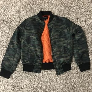 Camo bomber jacket